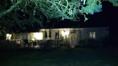 Jardin de l'établissement La Gentilhommière - Chambre avec sauna et jaccuzzi