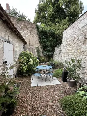 Jardin de l'établissement La Clef des Souvenirs