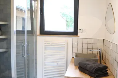 Salle de bains dans l'établissement Gîte de L'Atelier