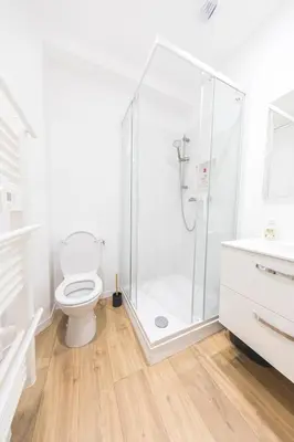Salle de bains dans l'établissement Le Clos Hérault - Calypso