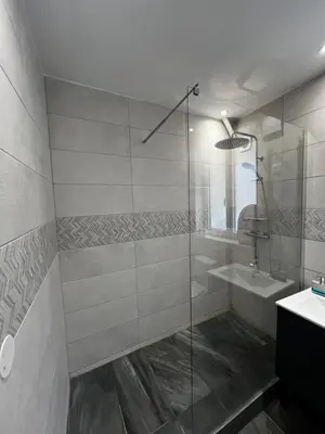 Salle de bains dans l'établissement Studio Zoo & Châteaux