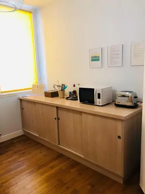 Cuisine ou kitchenette dans l'établissement Le Patchouli