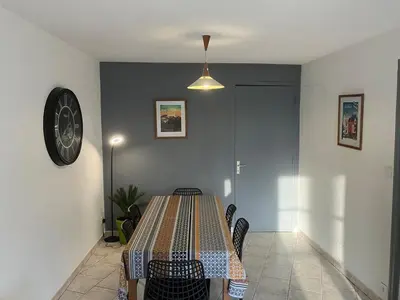 Plan de l'établissement Grand appartement centre ville château St Pierre