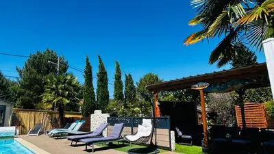 Piscine de l'établissement La Régence Chambre 4 ou située à proximité