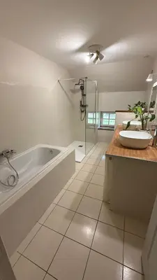 Salle de bains dans l'établissement La Grange de la Boutelaye