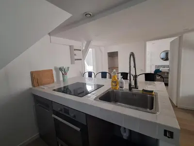 Cuisine ou kitchenette dans l'établissement appartement 2 à 4 personnes vendome coeur de ville