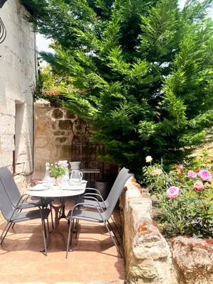 Jardin de l'établissement Abbaye Cottage - Maison entière - jardin - jacuzzi