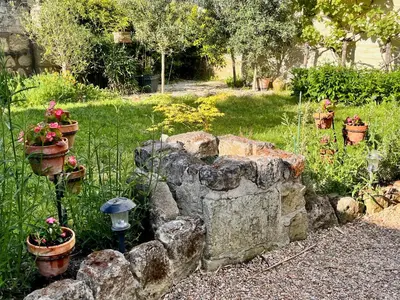 Jardin de l'établissement Abbaye Cottage - Maison entière - jardin - jacuzzi