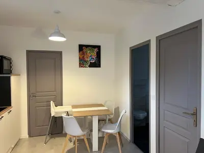 Cuisine ou kitchenette dans l'établissement Gîte Les 4 Terres - Maison 1 chambre