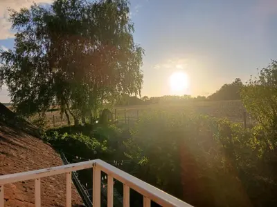Lever ou coucher de soleil vu de la maison d'hôtes ou à proximité