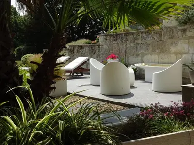 Jardin de l'établissement Le Clos des Champis