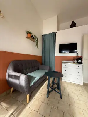 Cuisine ou kitchenette dans l'établissement Studio cosy avec mezzanine et parking proche centre