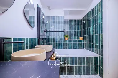 Salle de bains dans l'établissement L'Envol chic - Parking privé - Centre du Mans