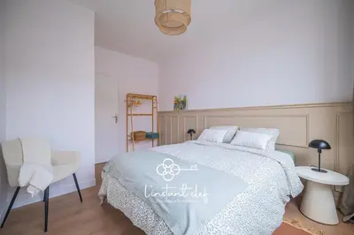Un ou plusieurs lits dans un hébergement de l'établissement L'Envol chic - Parking privé - Centre du Mans