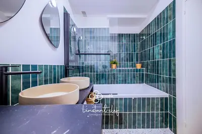 Salle de bains dans l'établissement L'Envol chic - Parking privé - Centre du Mans