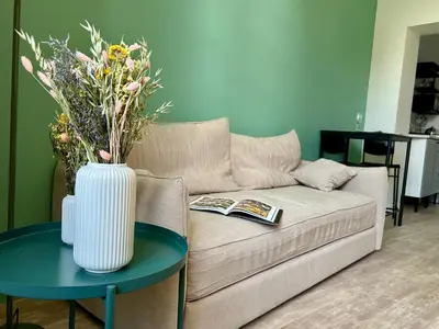 Coin salon dans l'établissement Studio de plain pied rénové et lumineux, Beaufort-en-Anjou, proche de la Loire et de ses châteaux