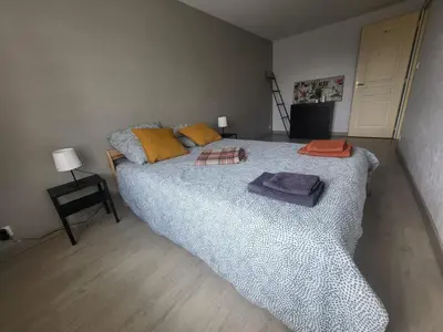 Un ou plusieurs lits dans un hébergement de l'établissement Grande maison conviviale proche de Tours