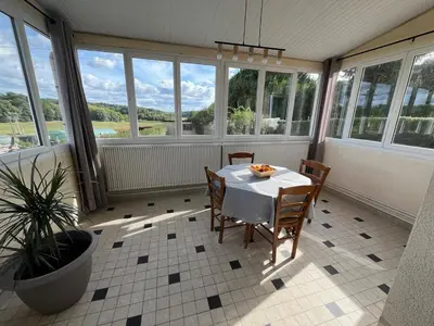 Balcon ou terrasse dans l'établissement Maison de campagne entre Le Mans et Tours