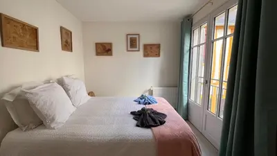 Plan de l'établissement Le Léonard 100 m Château d'Amboise-4p-Rated 3 ETOILES