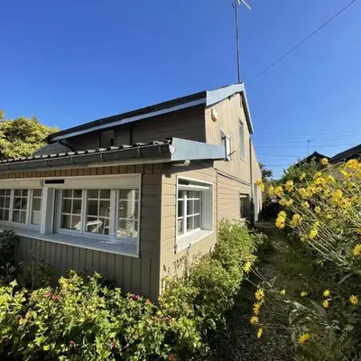 Gîte Historique à Tours avec Jardin et WIFI Inclus - FR-1-381-635