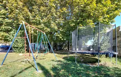 Aire de jeux pour enfants de l'établissement Stunning Home In Ceaux-En-Loudun