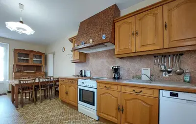 Cuisine ou kitchenette dans l'établissement Stunning Home In Ceaux-En-Loudun