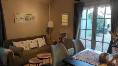 Coin salon dans l'établissement Gîte authentique près Zoo de Beauval et Châteaux
