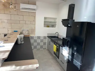 Cuisine ou kitchenette dans l'établissement Maison en RDC an Campagne bucolique