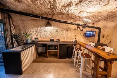 Cuisine ou kitchenette dans l'établissement Le Cavernacle