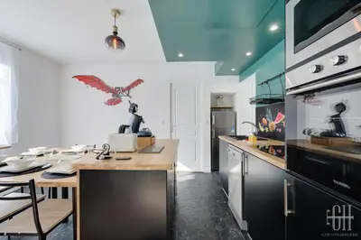 Cuisine ou kitchenette dans l'établissement Logement avec Terrasse - Château d'Amboise - Wifi