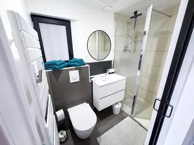 Salle de bains dans l'établissement Le Logis de cœur