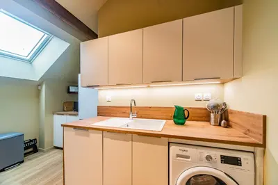 Cuisine ou kitchenette dans l'établissement Le Céleste - Parking Privatif - Terrasse - Netflix