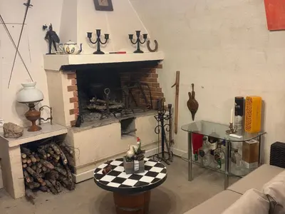 Plan de l'établissement Gîte troglodytique typique et cosy pour escapade paisible - FR-1-410-484