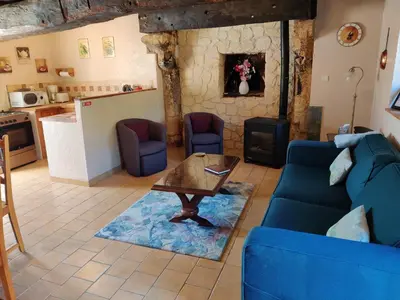 Cuisine ou kitchenette dans l'établissement La Source