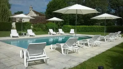 Piscine de l'établissement L'Hirondelle ou située à proximité