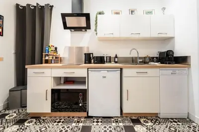 Cuisine ou kitchenette dans l'établissement La Casa Maje hypercentre Vendôme