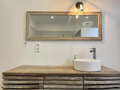 Salle de bains dans l'établissement Le Virage du Circuit - Mulsanne