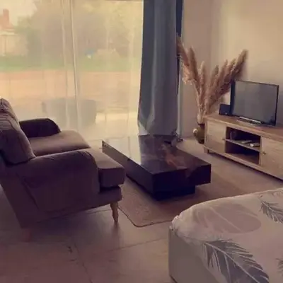 Grand studio cosy avec terrasse