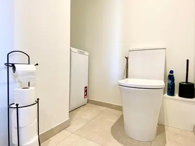 Salle de bains dans l'établissement La Parenthèse des Guillonnières Gîte 4 à 6 personnes