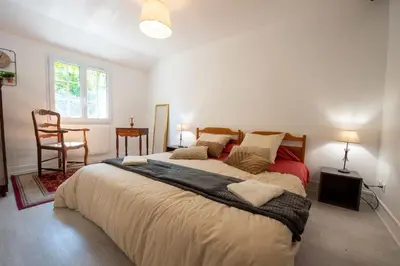 Un ou plusieurs lits dans un hébergement de l'établissement 200 m2 cottage equipped with every comfort!