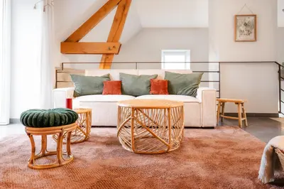 Coin salon dans l'établissement Chambre d'hôtes - Petit déjeuner local et maison près de Blois