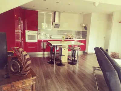 Cuisine ou kitchenette dans l'établissement Appartement semi-troglodytique