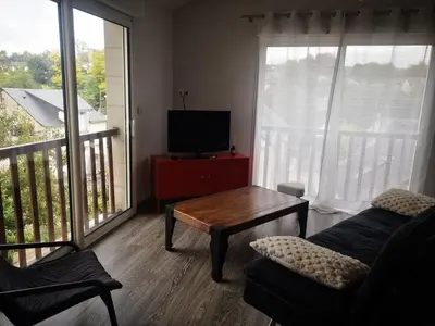 Télévision ou salle de divertissement dans l'établissement Appartement semi-troglodytique