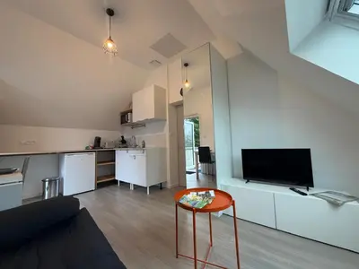 Cuisine ou kitchenette dans l'établissement Petit studio tout confort - proche Angers