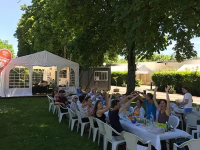 Clients de l'établissement Mobil home confortable avec terrasse - API-1-52-1115