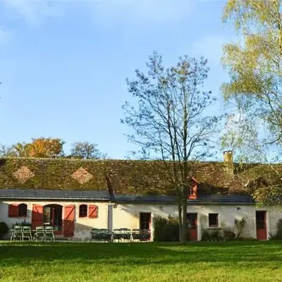 Historic Longère Near Loire Valley Châteaux