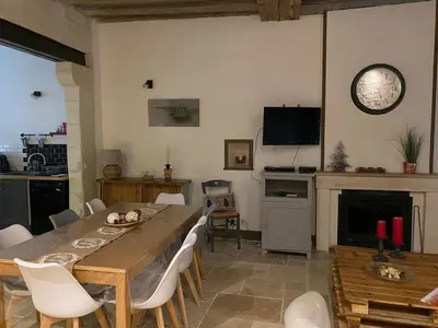 Cuisine ou kitchenette dans l'établissement Charming 3 star gîte En 1737