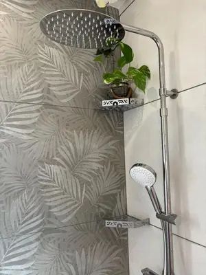 Salle de bains dans l'établissement Ker'mima in Antoigné Châtellerault