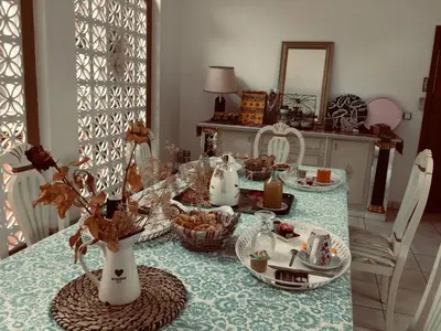 Coin salon dans l'établissement Holiday Home Landhaus La Villa Bolero by Interhome