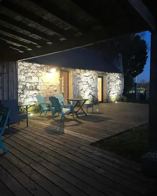 Plan de l'établissement Tiny house gite la Poitevinière, terrasse, barbecue, proche Saumur et Loire